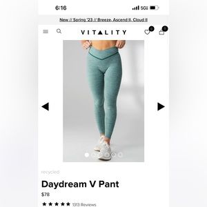Like new Vitality leggings size small. Evergreen.